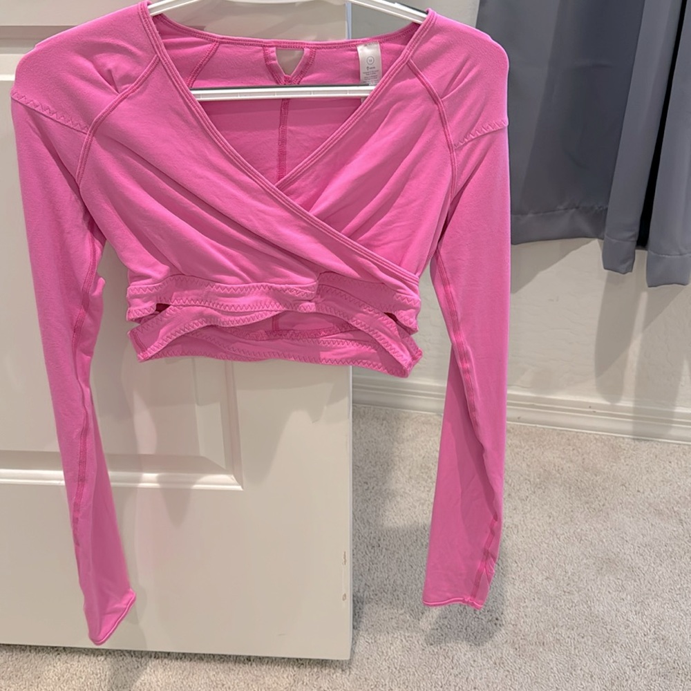 Ivivva crop top